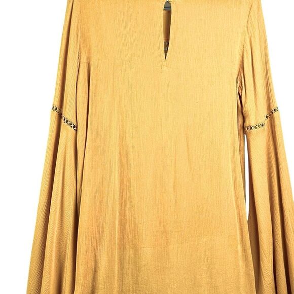 NWOT Charlotte Russe Mustard Colored Boho Blouse With Bell Sleeves. Sizes - Picture 3 of 6